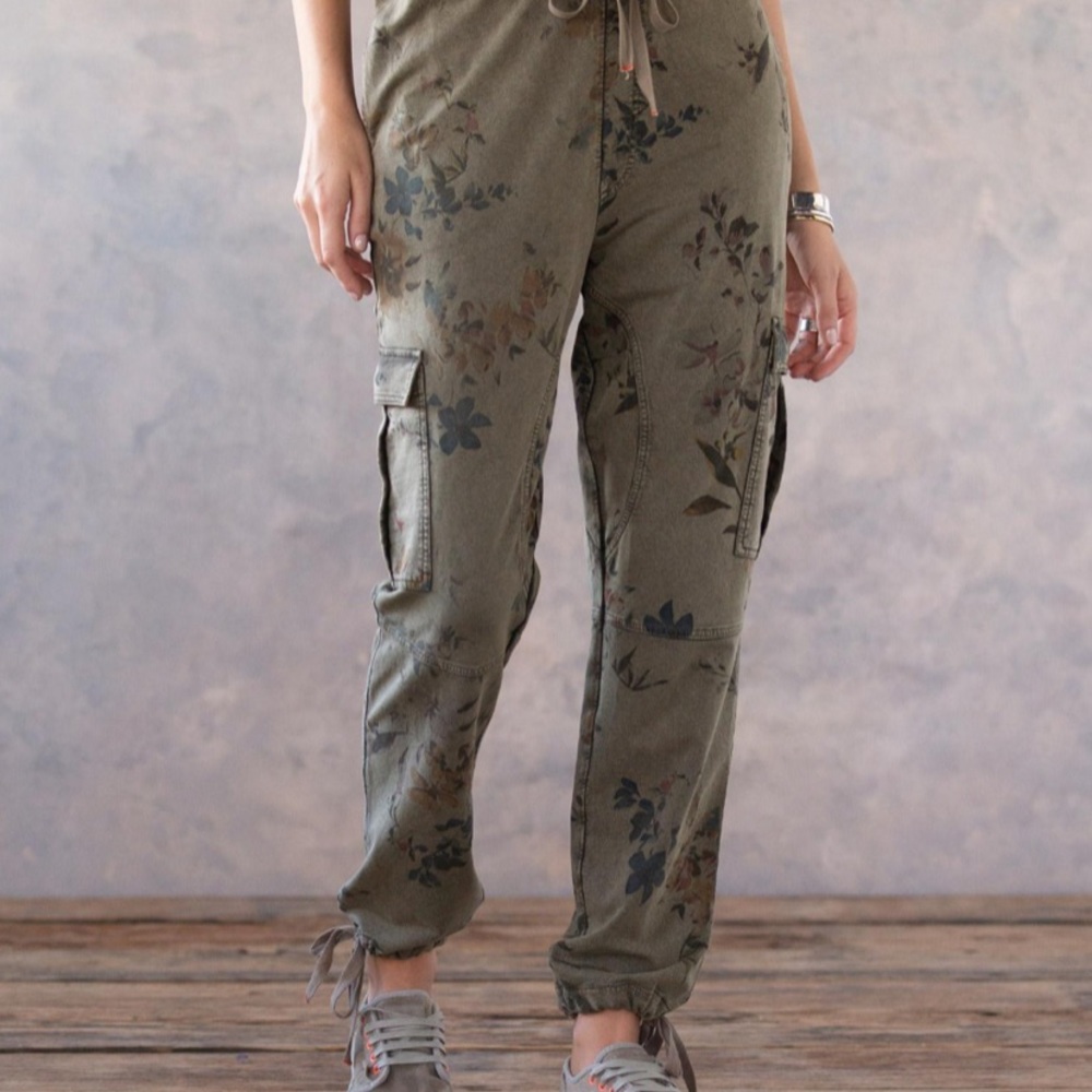Escape the ordinary Sundnace Pants